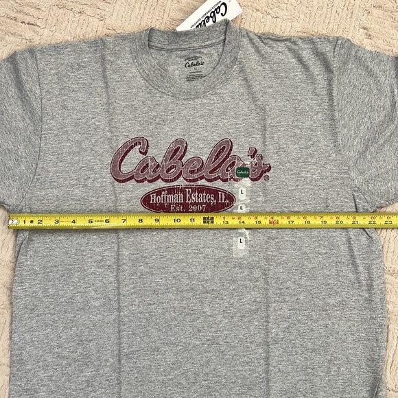 Cabela’s short sleeve crew neck t-shirt - New with tags - Picture 10 of 16